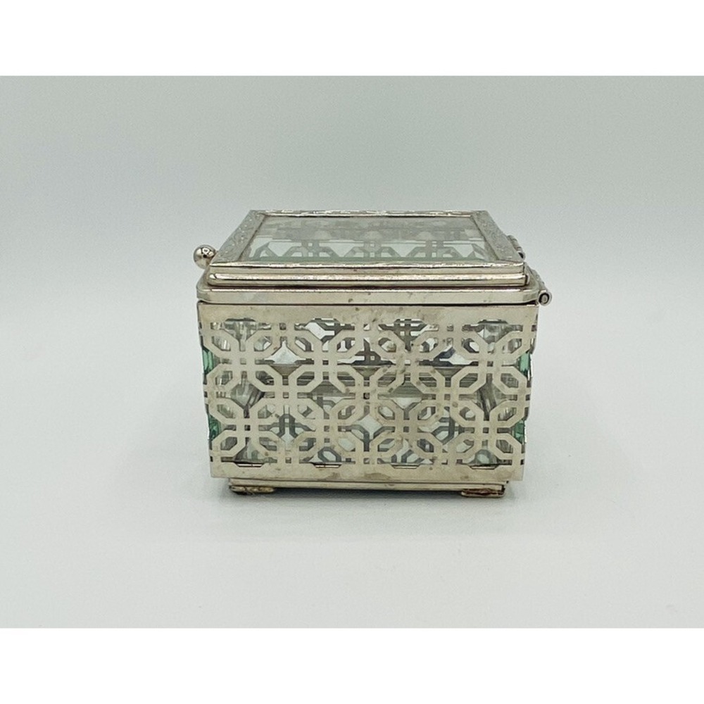 Cynthia Rowley Jewelry Box Silver Tone Filigree Pattern Beveled Glass New York - Picture 3 of 9